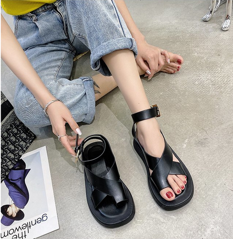 Sandália Plataforma Feminina Malu 1 Sandália Plataforma Malu