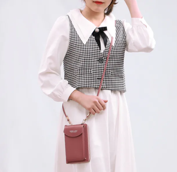 Bolsa Transversal Pequena - Imagem 8